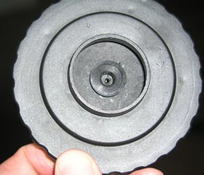 tank lid with gasket: top view